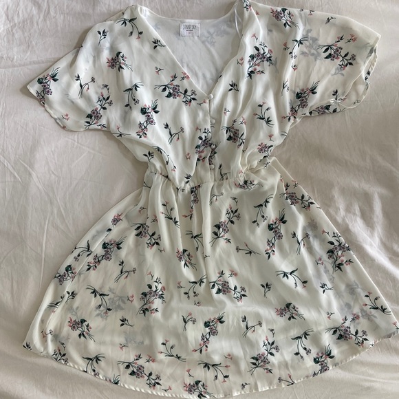Floral mini dress - Picture 1 of 2